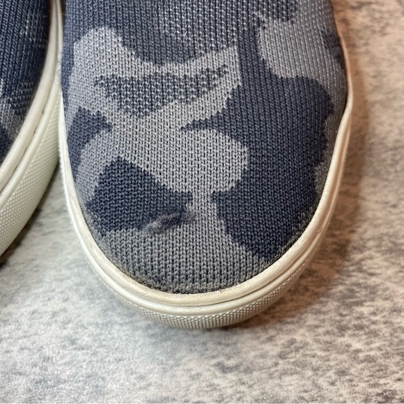 Rothys Slip On Sneakers Womens sz 8 - Picture 6 of 10